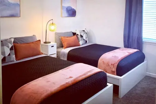 Casa Del Rio - Across from Rotary Park, River, Boat launch, swimming & fishing