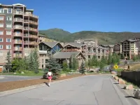 Westgate 1BR Ski in/out at Core of Canyons Village. Great View, Pools & Hot Tubs - Jacuzzi
