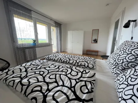 Cozy semi-detached house in the countryside with terrace Отели рядом с достопримечательностью «Naturfreibad Zellersee»