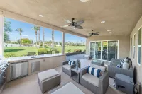 Vacation in Indian Wells Golf Tennis Festivals Sunshine - 3 Bedroom Modern Home Các khách sạn ở Indian Wells