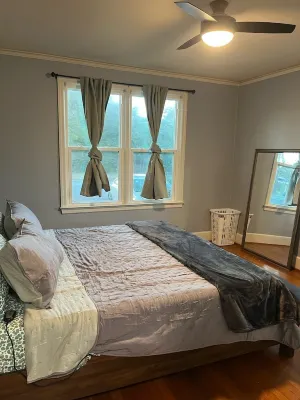 Hidden Oasis of West Columbia Hotel a West Columbia