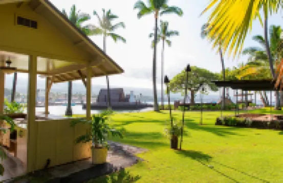 Courtyard by Marriott King Kamehameha's Kona Beach Hotel Hotels near White Sand Beach