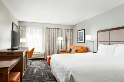 Hampton Inn Paris Hotels near Walmart Supercenter