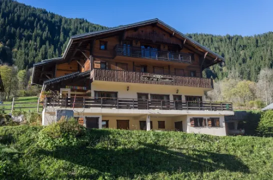 Apartment for 20 people with Wi-Fi, near Linga gondola - Chatel Reservation