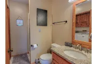 Breezy Hills - unit 2; Lake Bemidji, King bd, Kayaks, PB Trail!