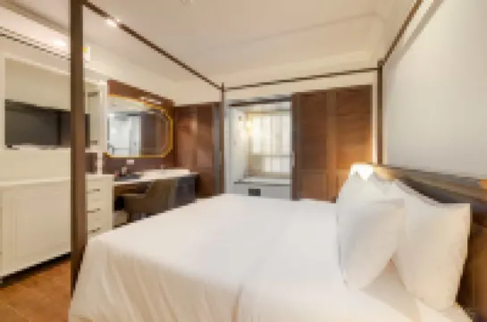 โรงแรมเฮือนขันทอง