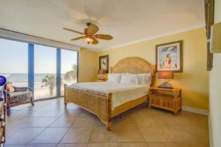 Unsurpassed oceanfront beauty.