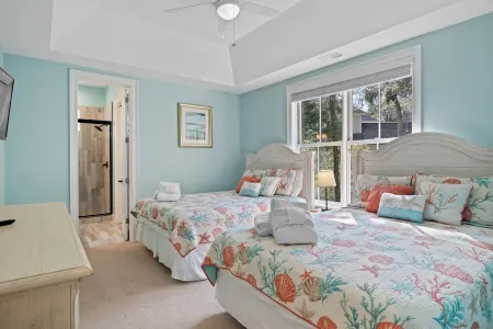 Southern Bliss on HHI: 10 Bedroom-Pool/Elevator/Palmetto Dunes Resort