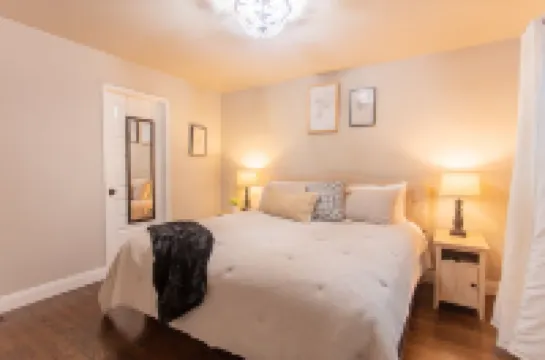 Home near Calistoga w/ heated pool & hot tub