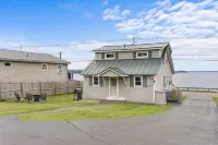 Bayside Retreat
