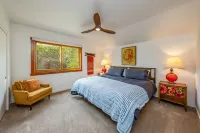 2 Living Rooms! One for adults and one for the children! Отели рядом с достопримечательностью «Sequoia Campground & Lodge»