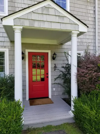 Beautiful, Private & Spacious, Cozy Hamptons Retreat,  Sleeps 15, Peloton Bike+ Отели рядом с достопримечательностью «Hank's Pumpkintown‎»