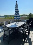 Jimmerson Blue: Luxury lake living with dock access for two boats