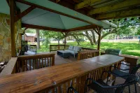 Modern Tiny Home Near River, Lake & Pickleball Courts