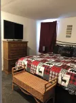 Moose Tracks Hot Tub Hideaway w/50 amp EV Outlet