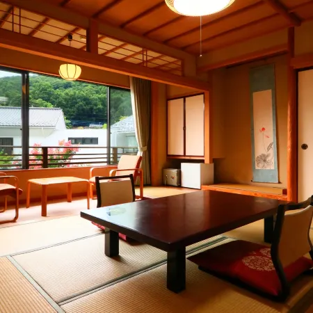 Yanagiya