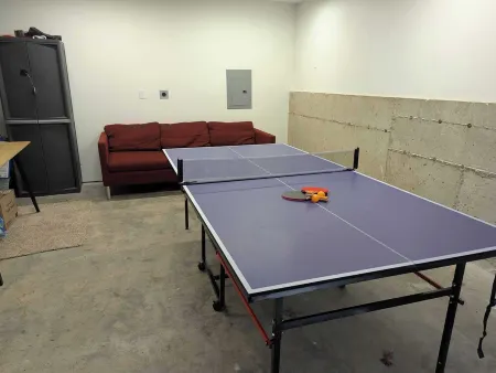 Downtown Ballard View Home Walk to Bars & Shops Отели рядом с достопримечательностью «Sakya Monastery of Tibetan Buddhism»