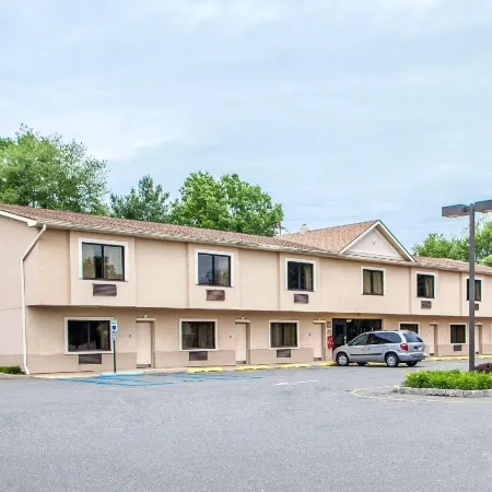 Motel 6 East Windsor, NJ - Hightstown