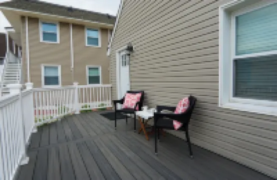 Beach Block Cottage w/ 2 Parking & Private Deck [1219]