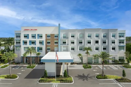 Hampton Inn and Suites by Hilton Naples South