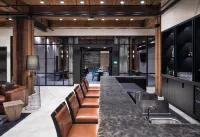 Canopy by Hilton Minneapolis - Mill District - bar