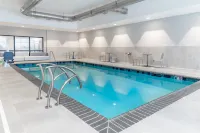 Homewood Suites by Hilton Holland - Pools