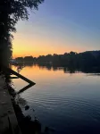 Charming River Front 1-bedroom apartment in delightful Coraopolis with AC, WiFi
