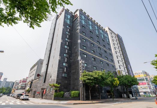 시흥 정왕동 나비야