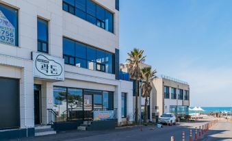 Jeju Gwakjigil Gaon Pension