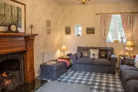 Garden Cottage, Near St Andrews. Glorious Country Location. Hoteles en Cupar