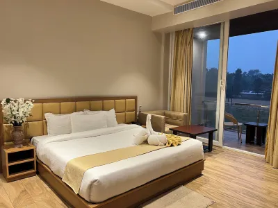 Finn's Weaver Resort, Kaziranga Các khách sạn ở Golaghat