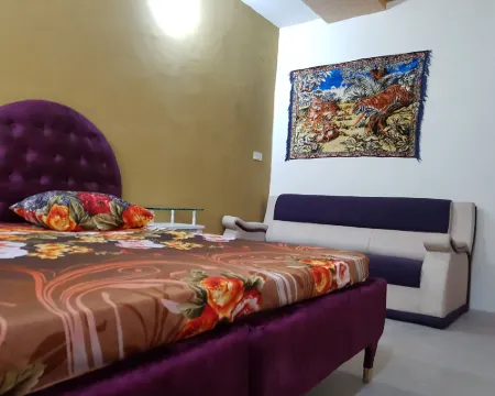Aimys Villa Guest House Hotels in Multan