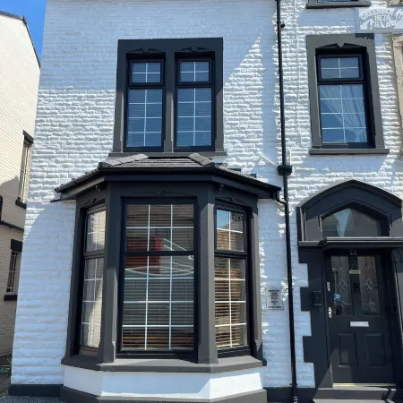 Marston Town Centre Villa