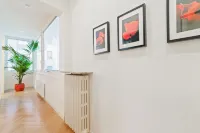 GuestHost - San Fermo Luxury Apartment - Condos