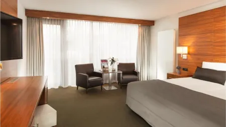 Van der Valk Hotel Eindhoven Отели в г. Вельдховен