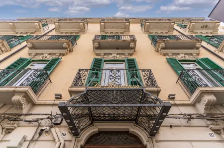 โรงแรม - เรสซิเดนซ์ลาเรซิเดนซา