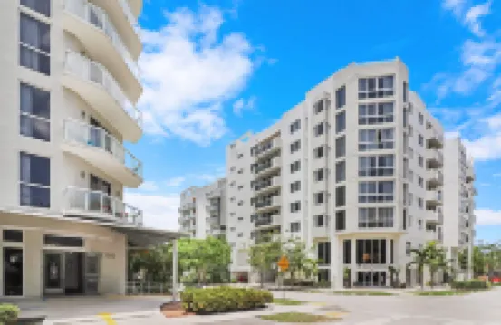 Roami at Habitat Brickell