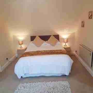 Lake View Villa - Rosecraddoc Manor Rooms