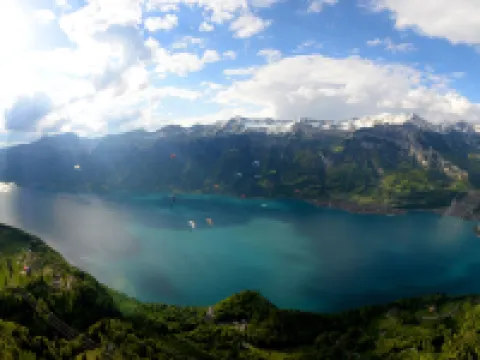 โรงแรมชาเล่ต์สวิส โรงแรมในอินเทอร์ลาเคิน