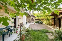Lovely 5-Bed Authentic House in the Arbanasi Hotels near Museum of Bulgarian Revival and Constituent Assembly