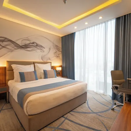 Charli Hotel Jeddah Отели рядом с достопримечательностью «Банкетный зал Leylaty»