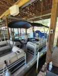 Game Room! Pontoon Rental~Boat Slip~Fire Pit