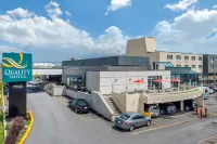 Quality Hotel Dorval Aeroport - parking