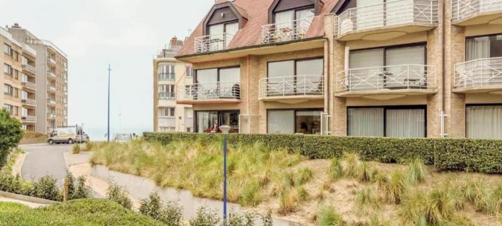 Apartment Oostduinkerke Near Beach and Dunes Hotels in Koksijde