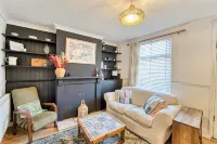Host & Stay - Loughborough Road House Hotels in Thrussington