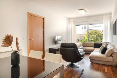 Phaedrus Living Evergreen City Flat