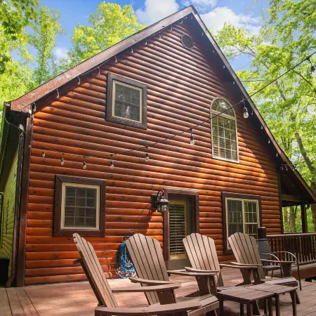 Iron Mountain Lodge 3 Bedroom Cabin by RedAwning