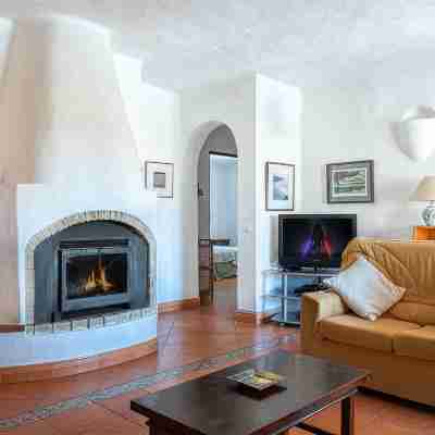 14B Quinta do Paraiso Amazing house located in t Rooms