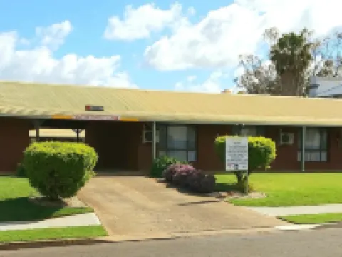 Country Mile Motor Inn Hotels in Forbes