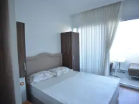 Yeşilyurt Pansiyon Hotel Hotels near Balcova